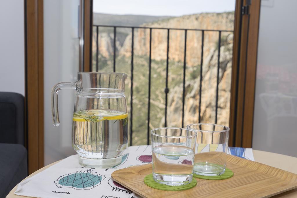 Miralrio Chulilla Apartman Kültér fotó