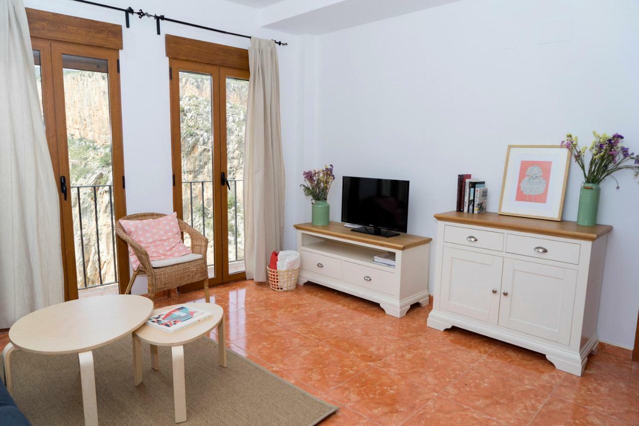 Miralrio Chulilla Apartman Kültér fotó
